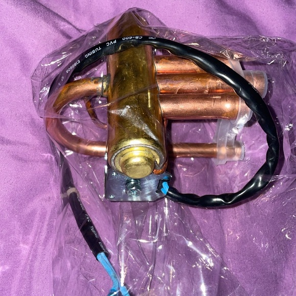 NEW SOLENOID COIL AC: 220V 50/60Hz POWER: 5-7W MADE IN CHINA SAF-7H-340-P - Picture 6 of 7